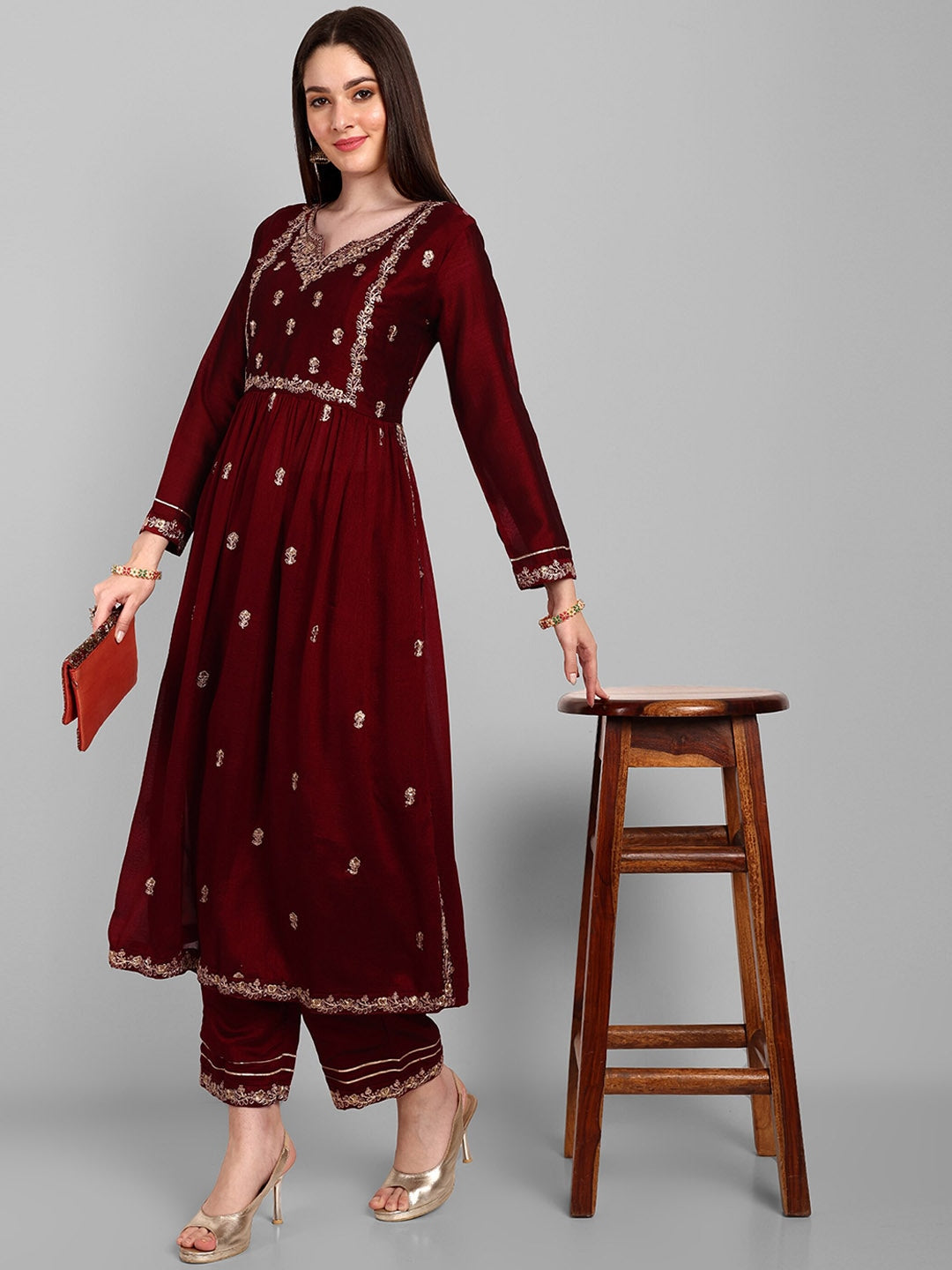 Women Floral Embroidered Regular Thread Work A-Line Kurta With Trousers