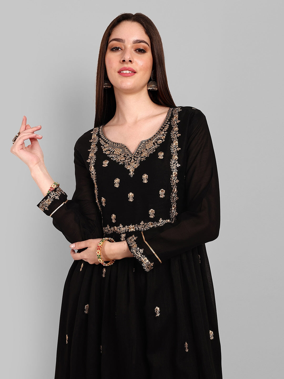 Women Floral Embroidered Regular Thread Work A-Line Kurta With Trousers