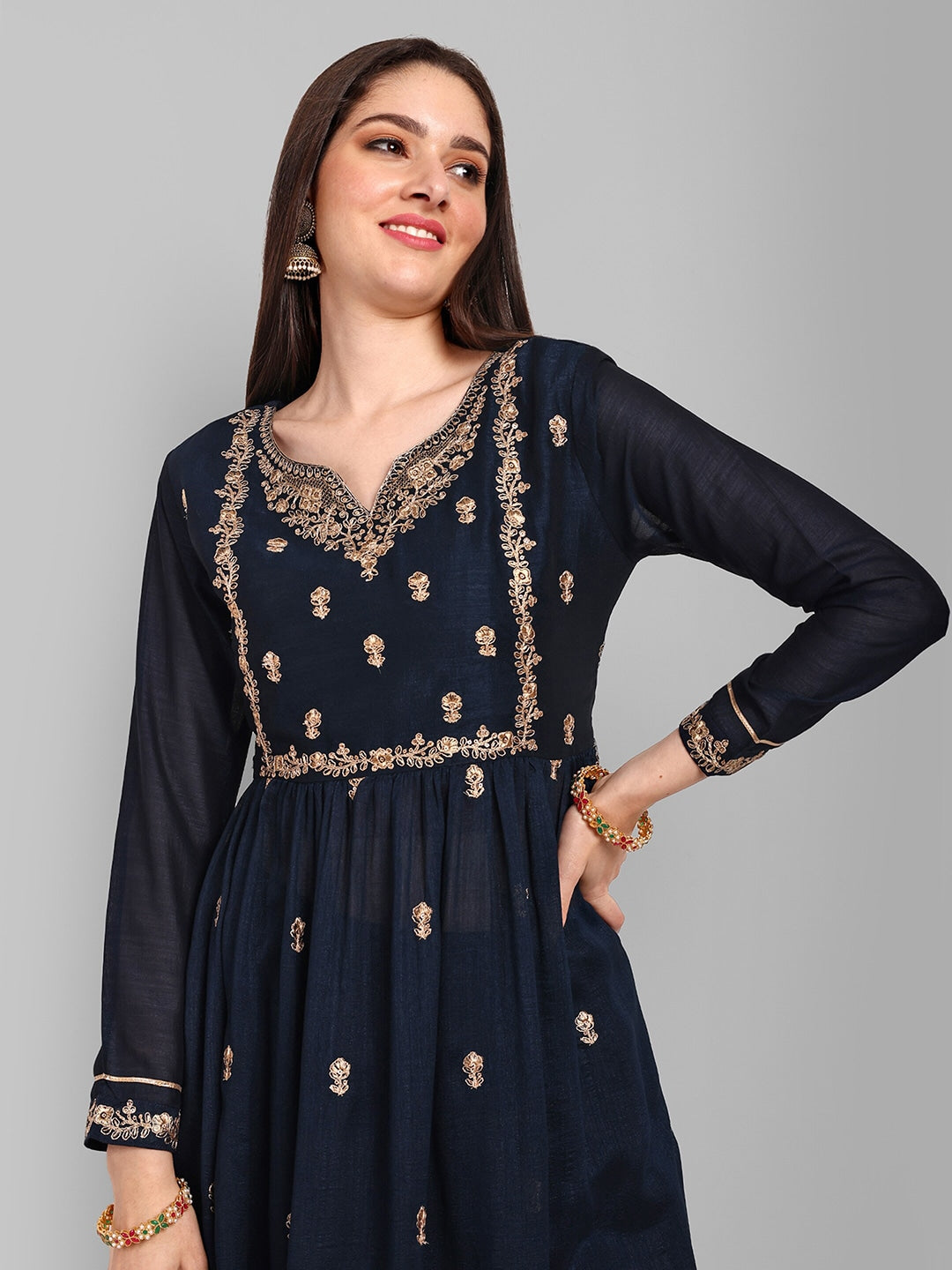 Women Floral Embroidered Regular Thread Work A-Line Kurta With Trousers